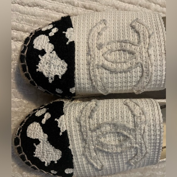 Like new chanel espedrilles - Picture 2 of 3